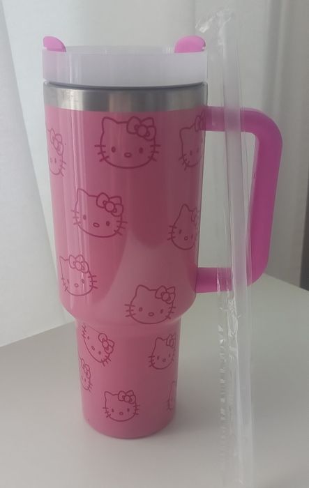Kubek termiczny Hello kitty dla dzieci jak Stanley