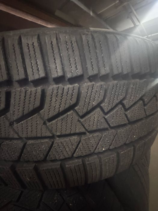 Continental 245/35/20 M+S