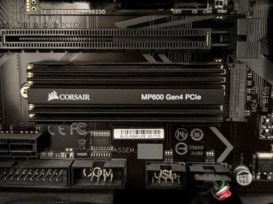 Dysk ssd m2 nvme corsair mp600 500gb z radiatorem