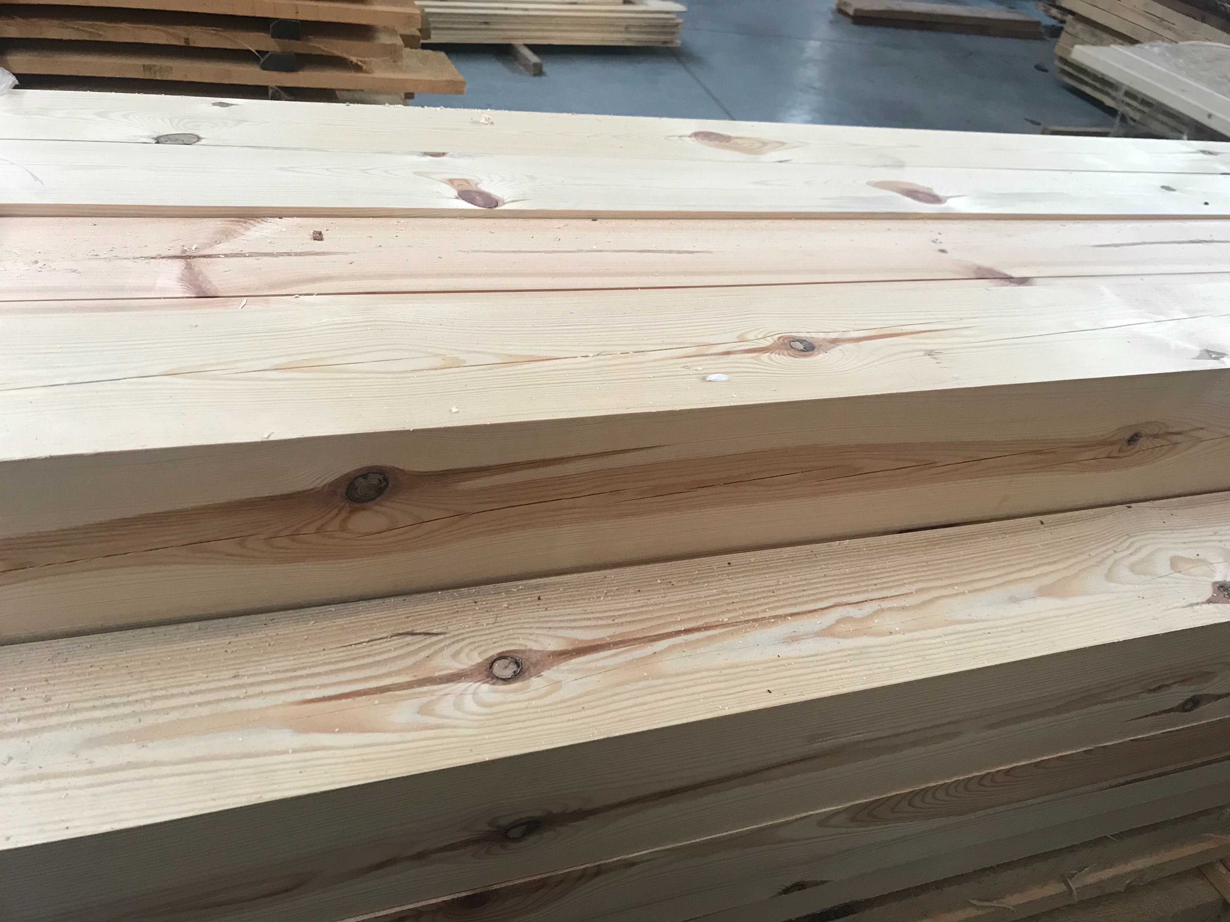 Drewno konstrukcyjne, kantówki, krokwie, suszone, strugane pod wymiar