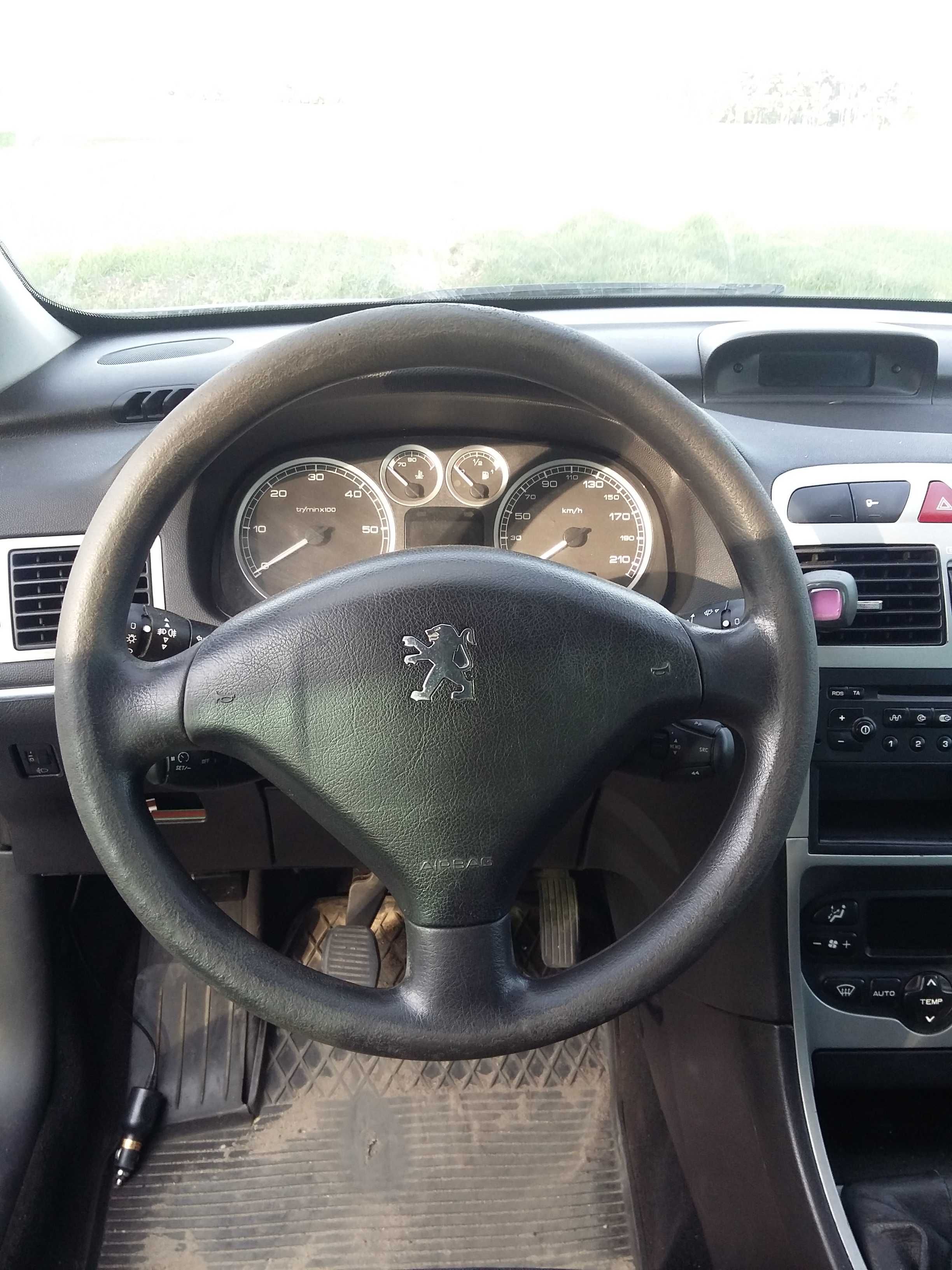 Peugeot 307 2.0 HDI 2004r.