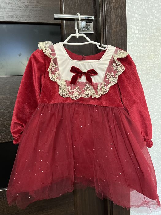 Святкова сукня, плаття