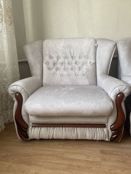 Реставрація м'яких меблів