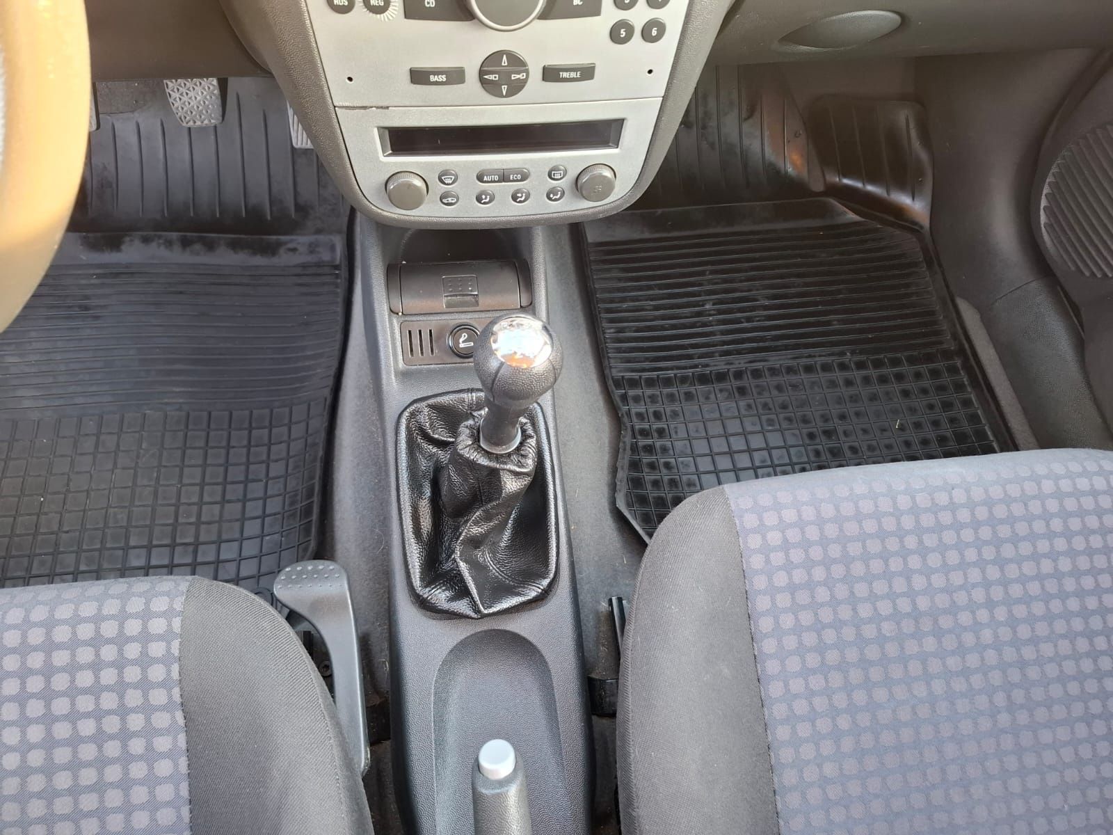 Opel Corsa C 1.2 Twinport Benzyna Doinwestowany