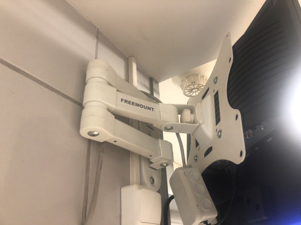 Monitor przemyslowy CCTV do monitoringu NEOVO