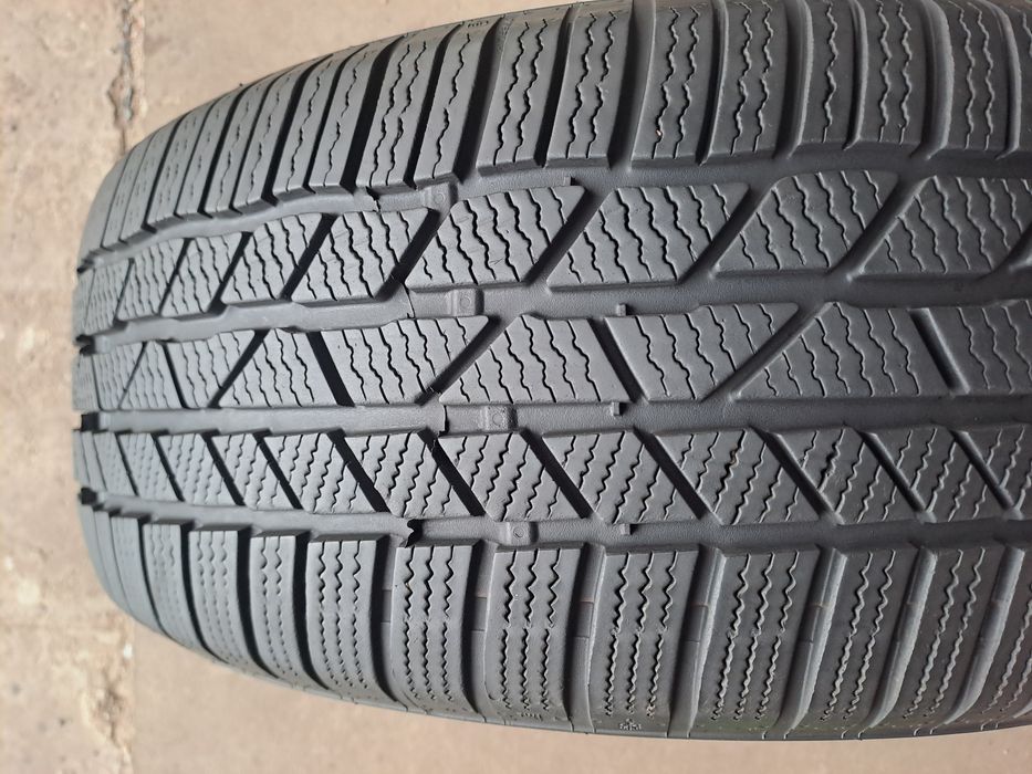 Opona 235 55 R17 99H Continental ContiWinterContact Ts830P AO