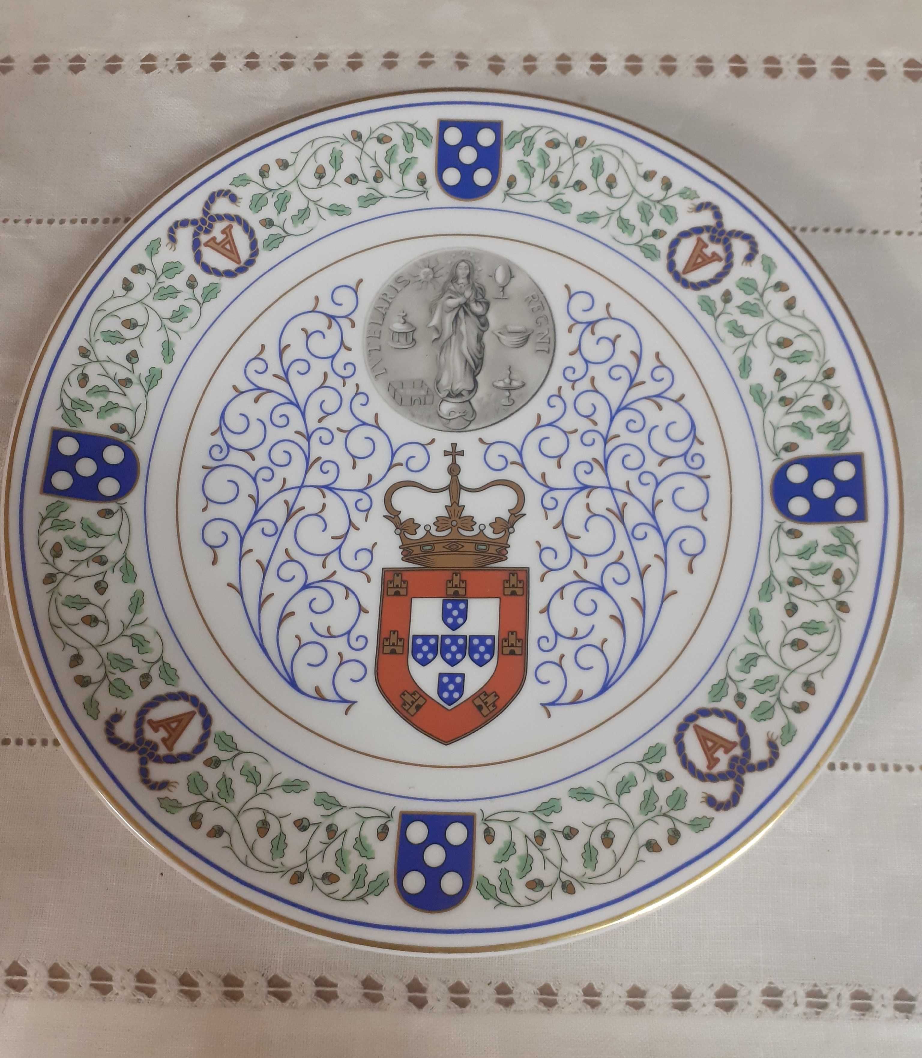 Pratos de homenagem da família real Portuguesa, colecções Philae
