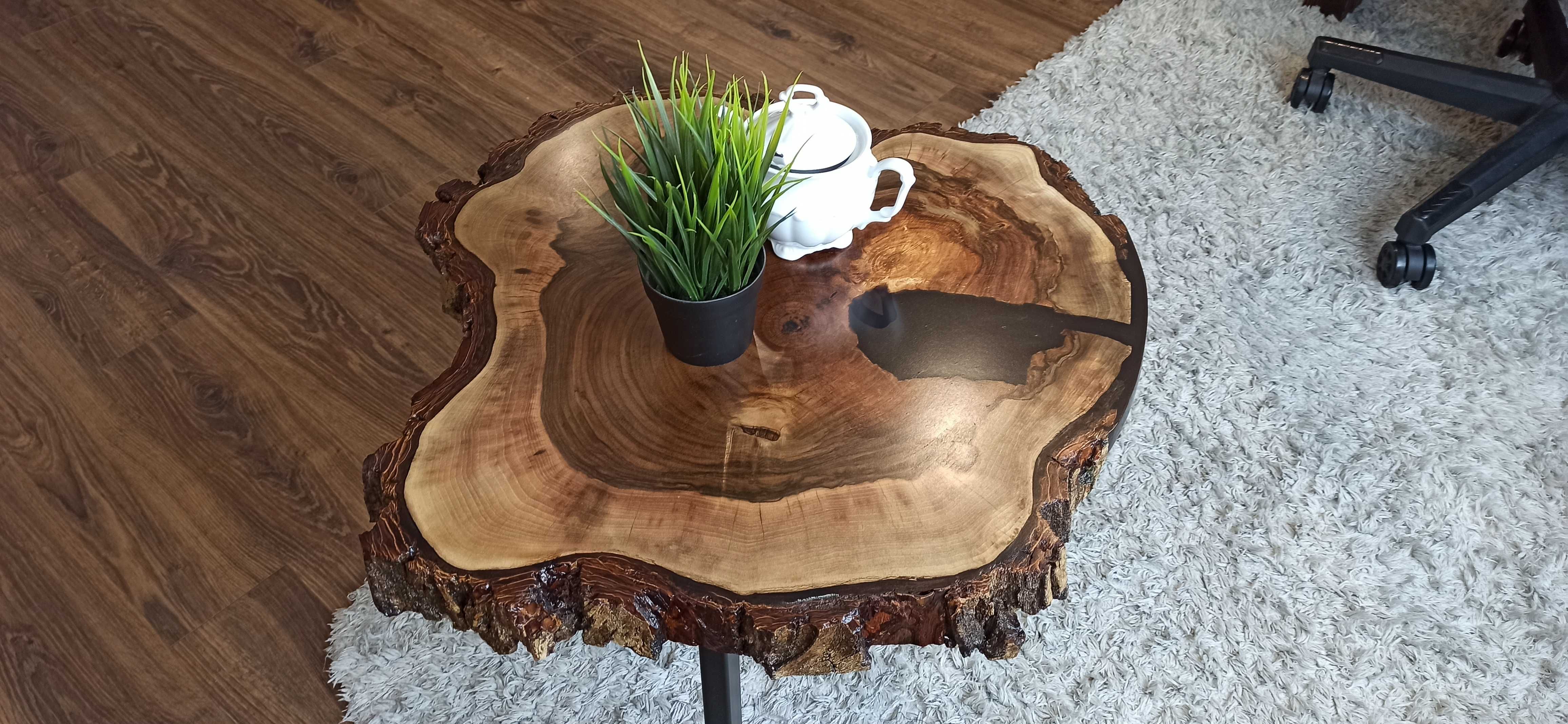 Stolik z plastra kawowy orzecha żywica drewniany