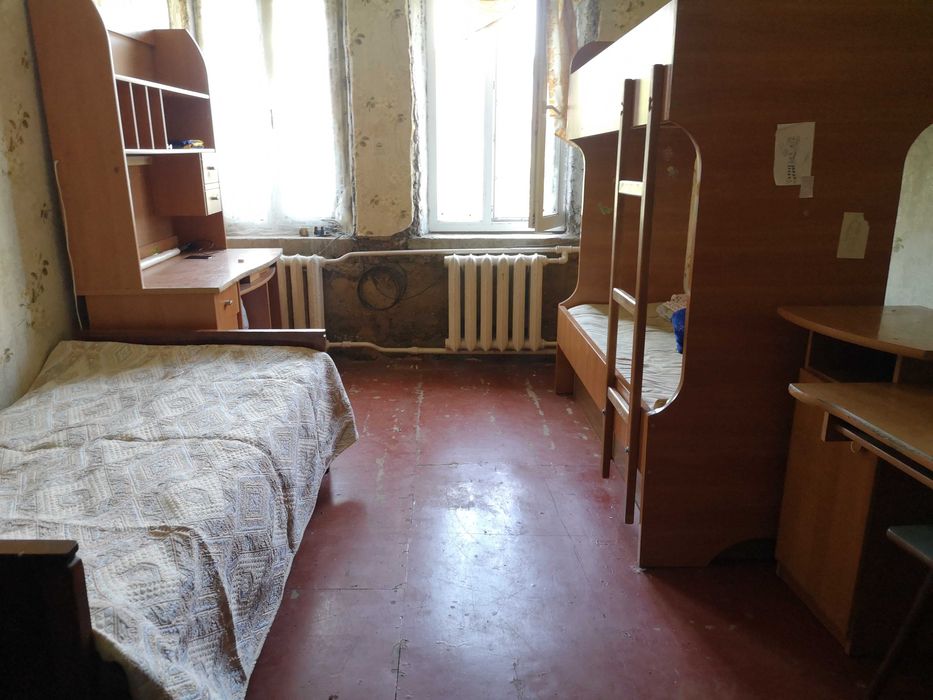 Продам дом под реконструкцию, район просп. И. Мазепы (Петровского)