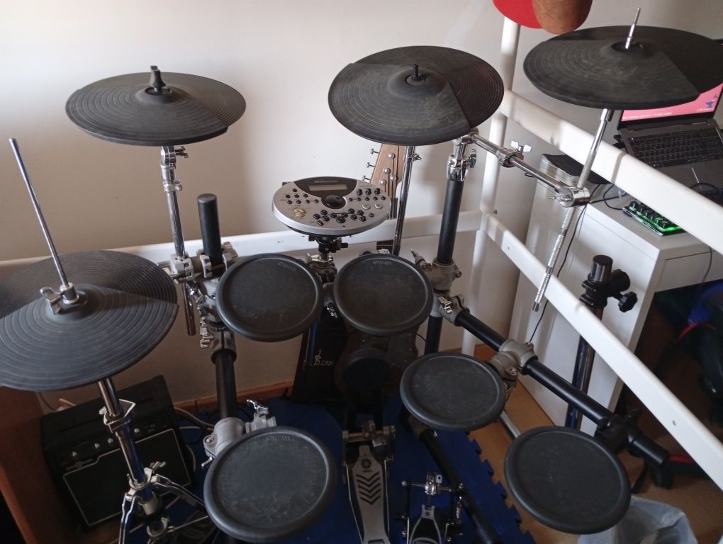 Bateria eletrónica + Amplificador