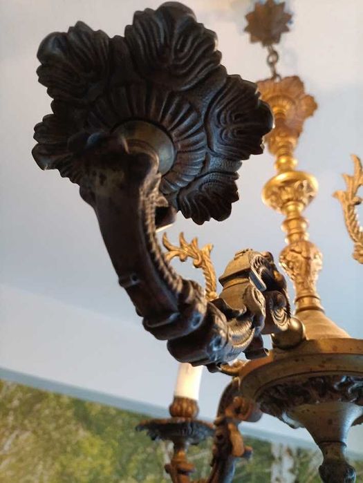 Candeeiro antigo suspenso de teto 3 lumes em latão vazado