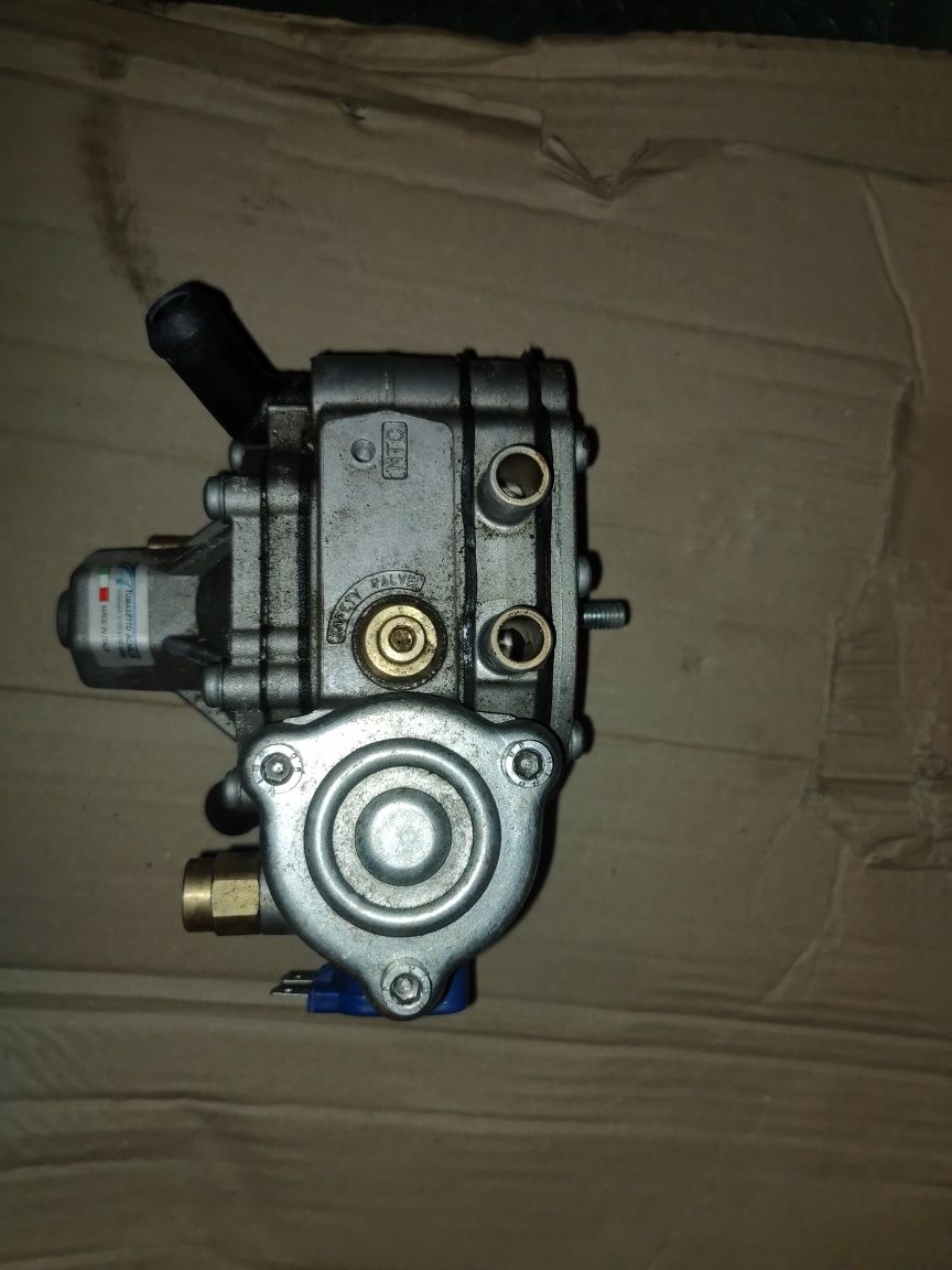 Редуктор Tomasetto at 13 + 6 форсунок Yeti LPG