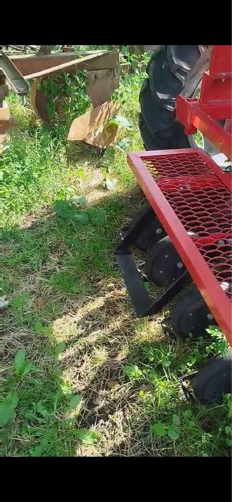 Продам майже нову сівалку
