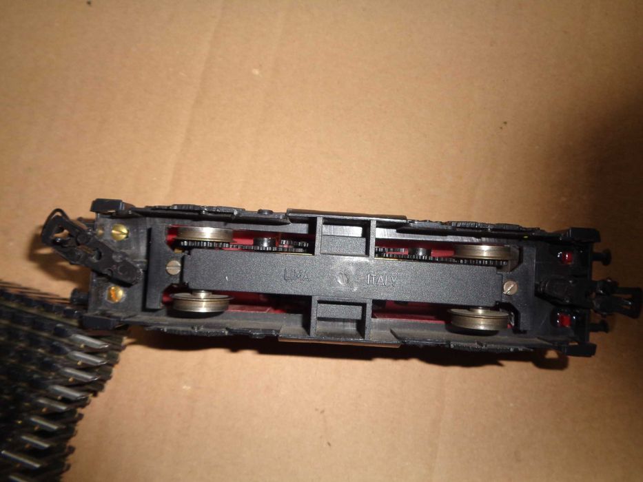 1:87 LIMA Locomotiva diesel V100 da DB comboio