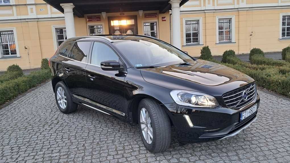 Volvo XC60 D4 perfekcyjny stan, bezwypadkowy, dynamiczny, oszczędny