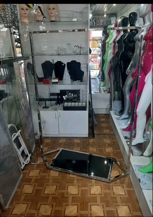 Стойки для одежды серебро с чёрным глянцем