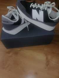 Śliczne  New balance damskie  buciki  rozm 40