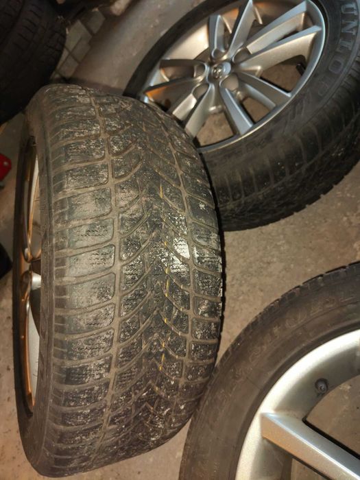 Koła felgi aluminiowe plus opony zimowe do Toyota Auris, Corolla