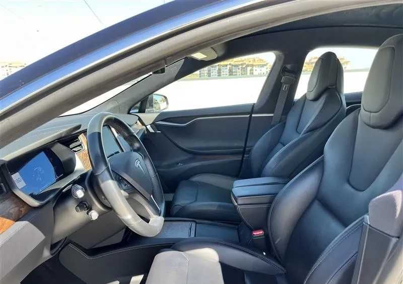 Tesla S 75D 525CV