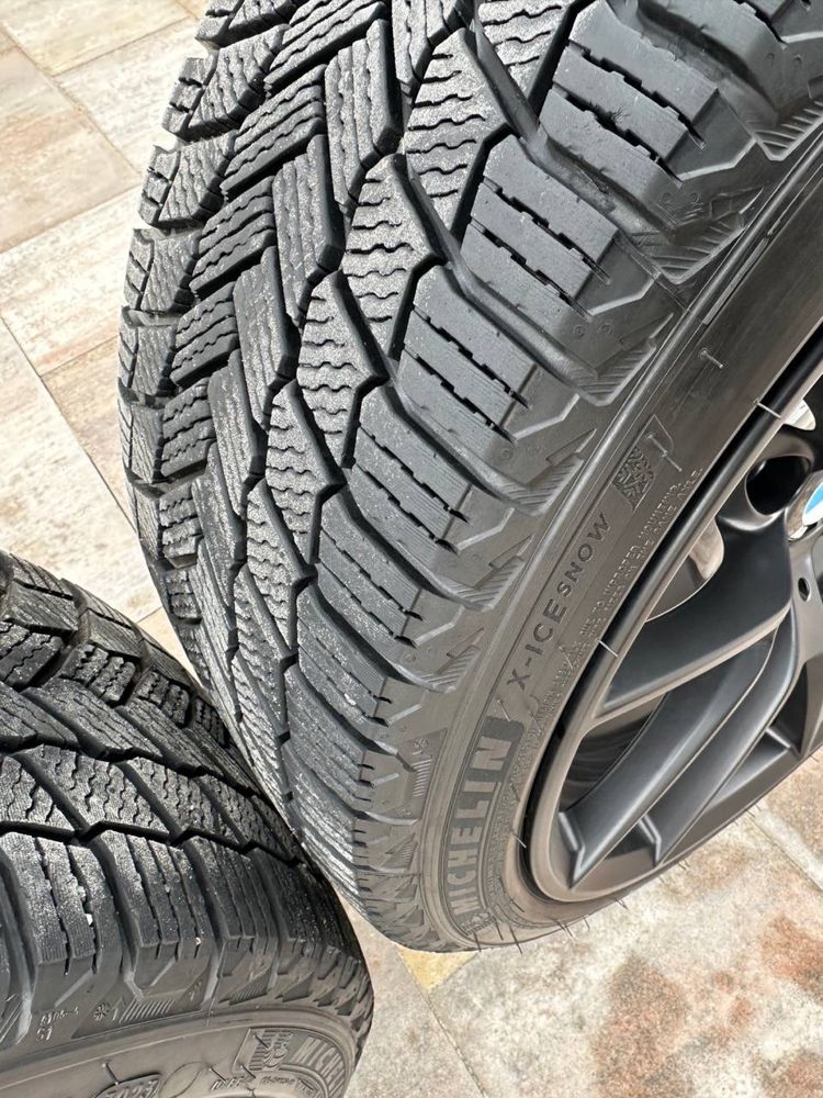 Резина шины Michelin X-Ice Snow 235/40 R19 зима новая