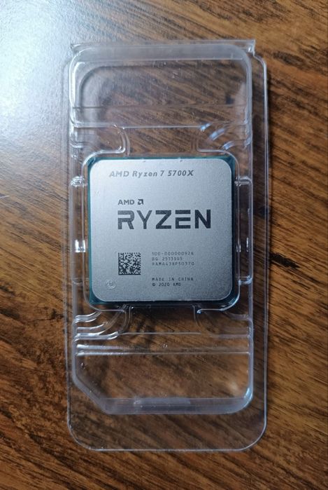 Процесор Ryzen 7 5700 x новий