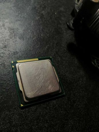 Intel i5-2500 (кулер у комплекті)