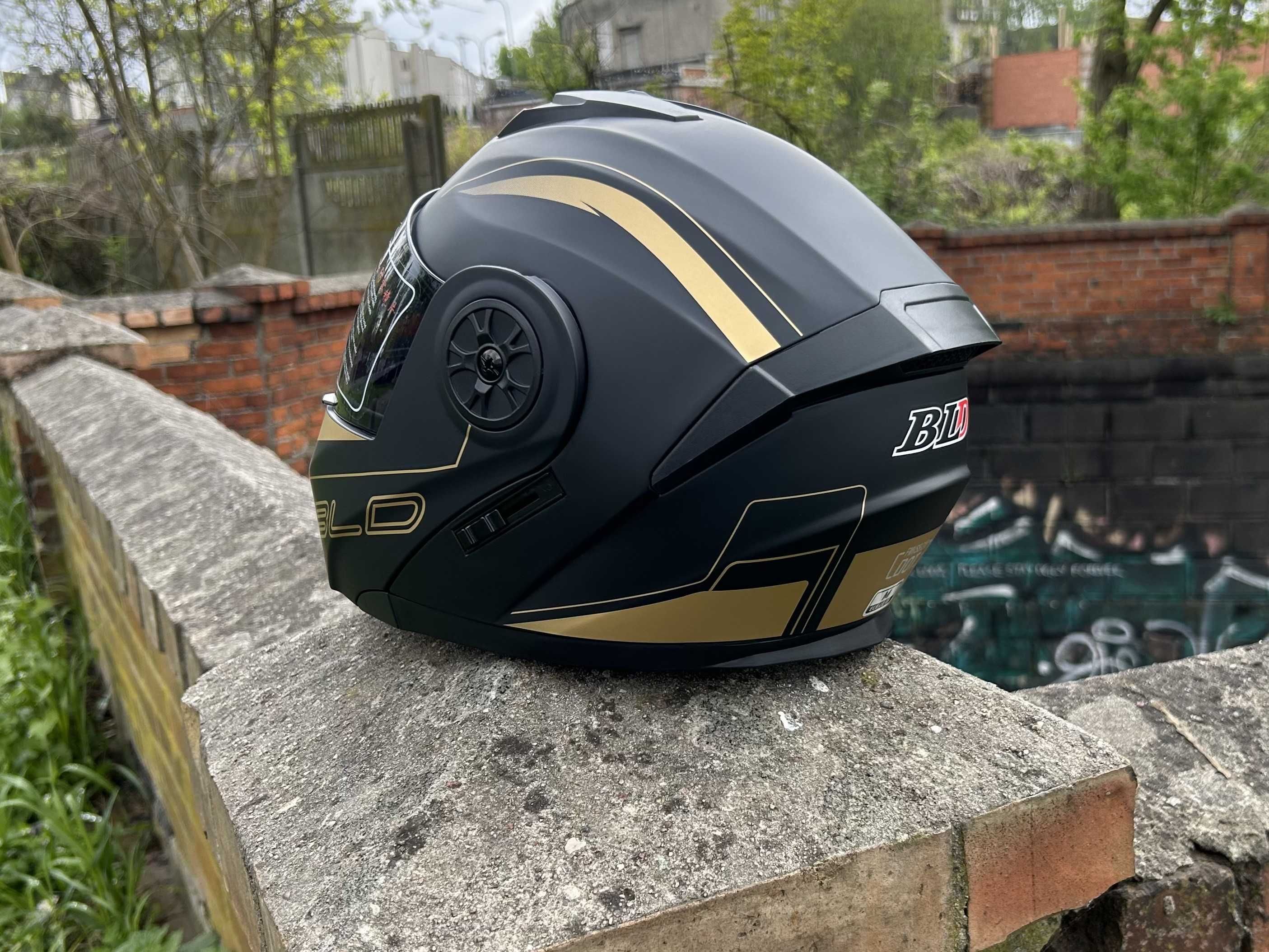 NOWY Kask Motocyklowy rozmiar L