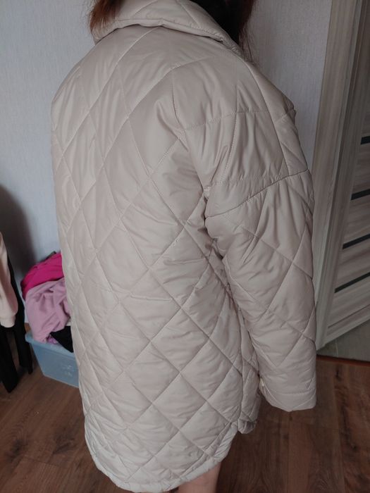 Куртка жіноча з утеплювачем весна-осінь бежева, розмір 44-46