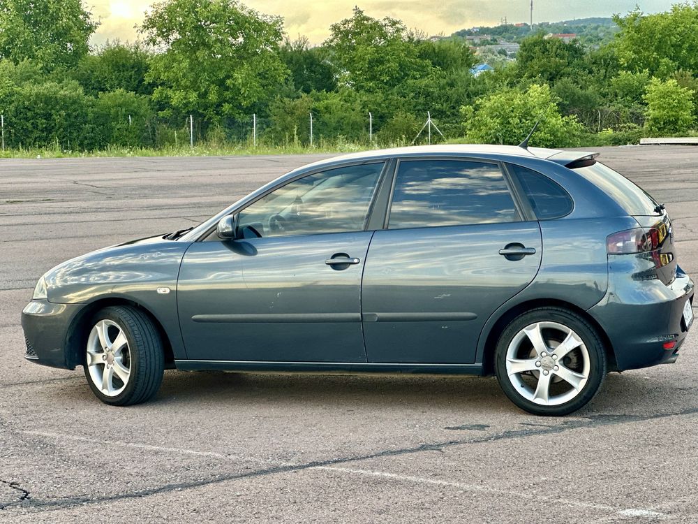 Seat Ibiza 1.4 газ/бенз