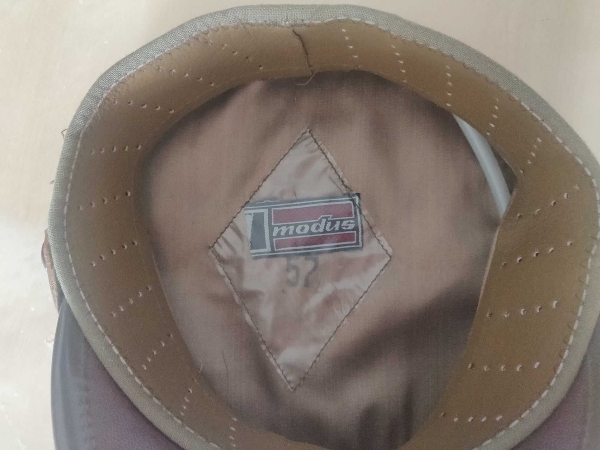 Czapka wojskowa wz. 71 z wyszywanym orłem