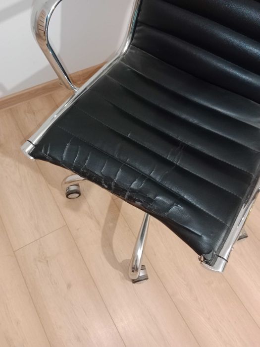 Krzesło, fotel biurowy czarny