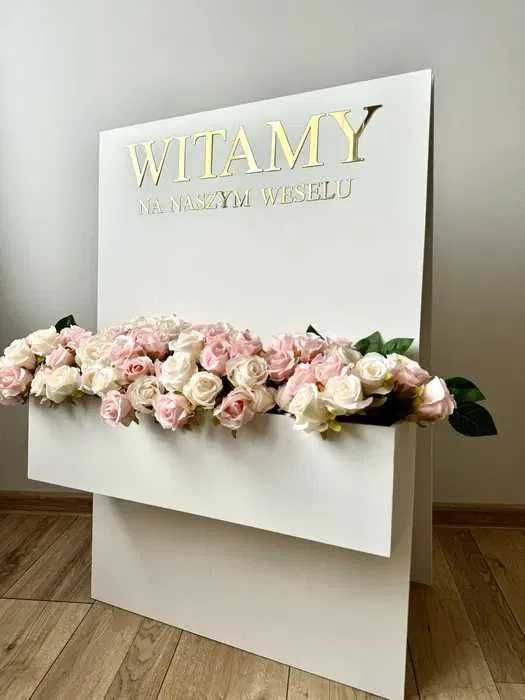 Tablica powitalna flowerbox Witamy na weselu dekoracje sali ślub