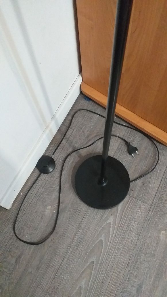 Lampa  podłogowa
