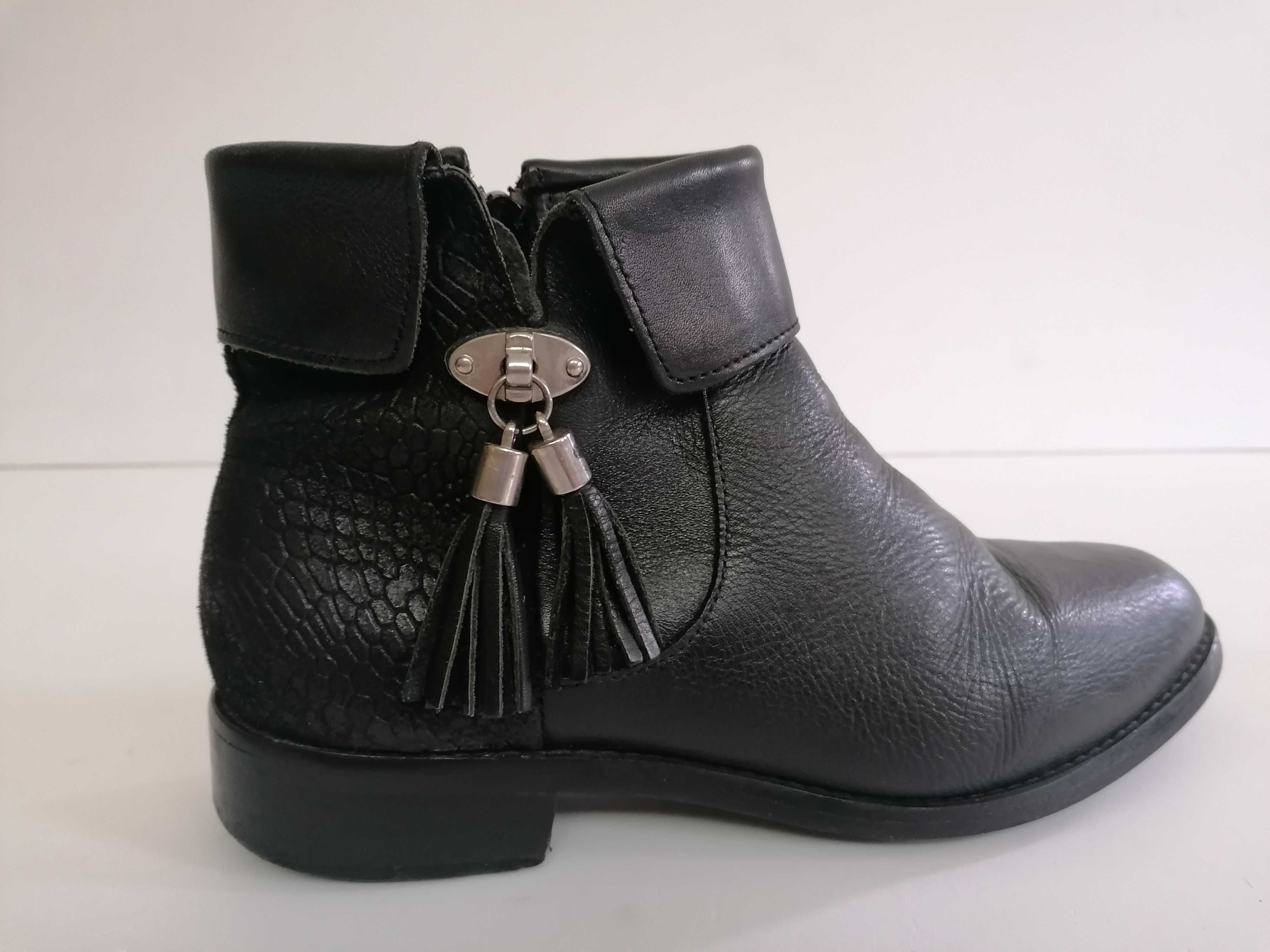 Botins pele, Senhora