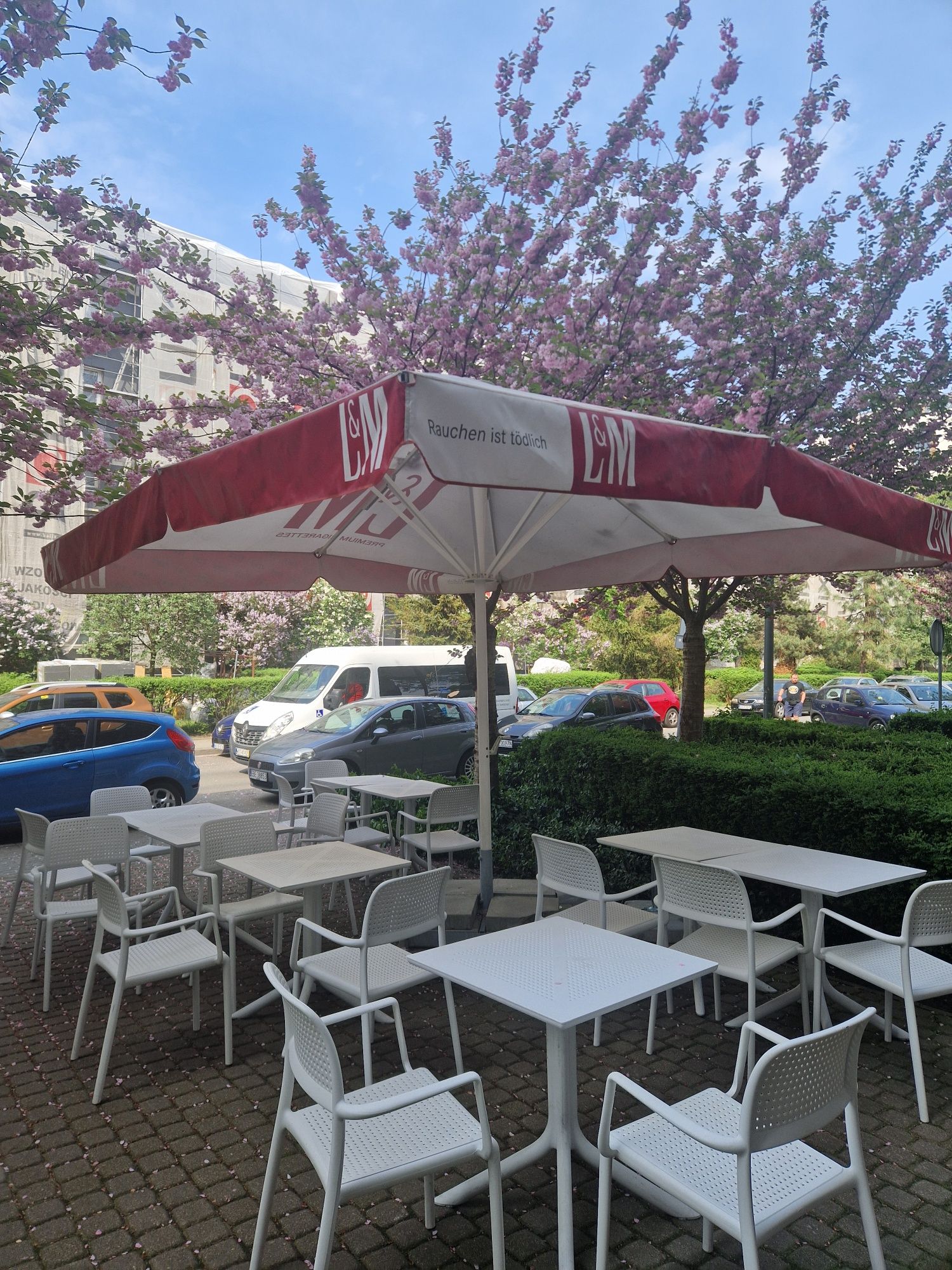Parasol ogrodowy