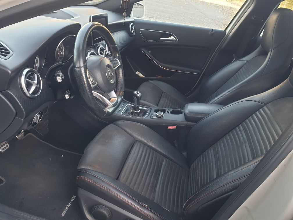 Vendo Mercedes a180