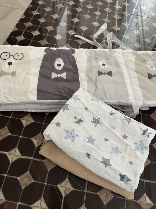 Захисний бортик, ковдра , підковдра KIOSK для мам