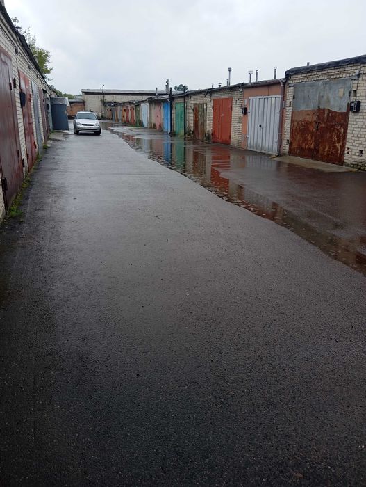 Продається цегляний гараж 21,5 мкв. в кооперативі "Мрія"
7 500 $