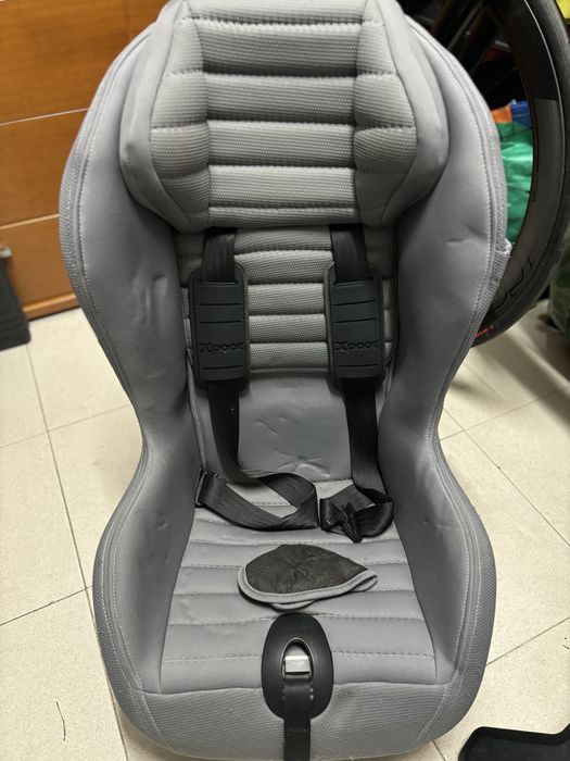 Cadeira auto Chicco com Isofix
