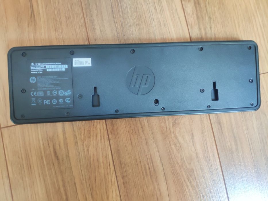 HP 2013 Ultraslim Docking Station + klawiatura HP