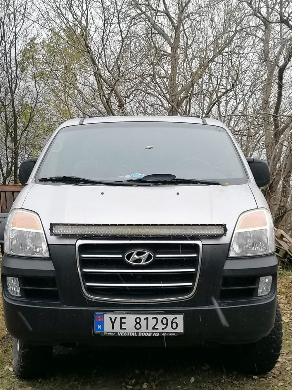 Hyundai H1 Starex