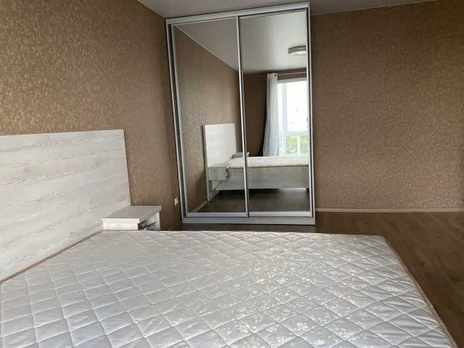 Сдам 1 комнатную квартиру Сичеславская Набережная 16 ( Центр города)