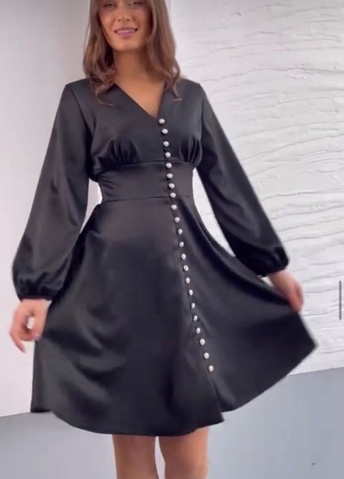 Атласна сукня нова