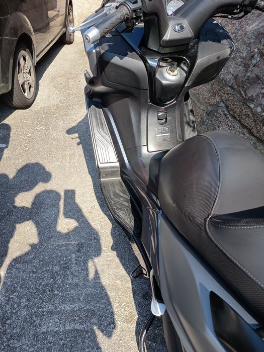 Scooter Kymco 350i superdink  "downtown"12/2017