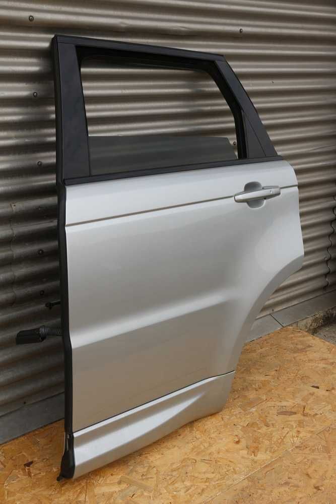 Дверь задняя левая Range Rover Sport L494 Рендж ровер 2014-2022