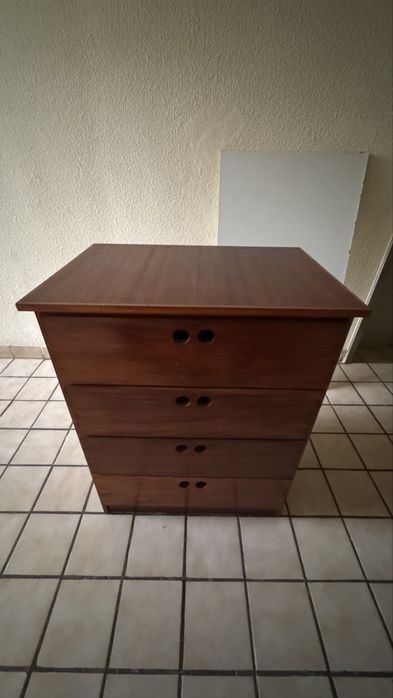 Comoda Duravel Guttemberg