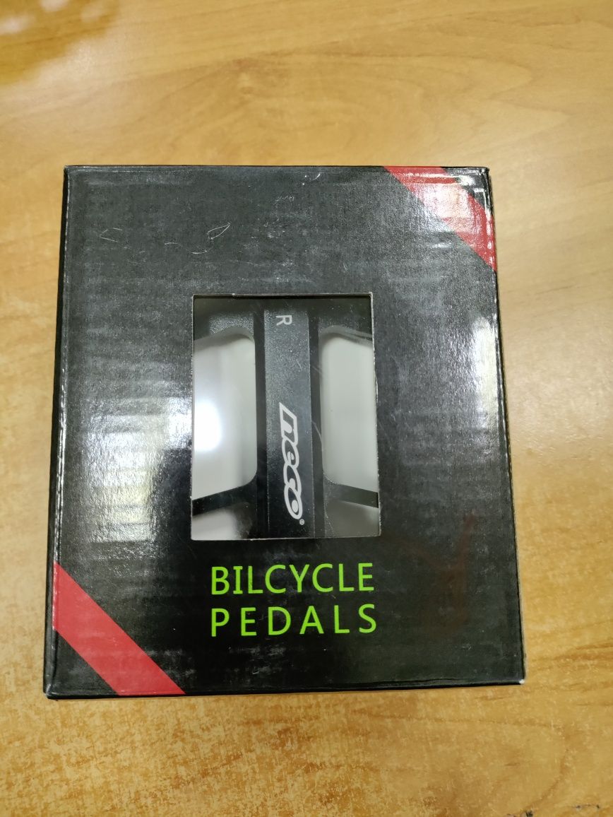 Алюминиевые  педали для велосипеда MTB на промподшипниках