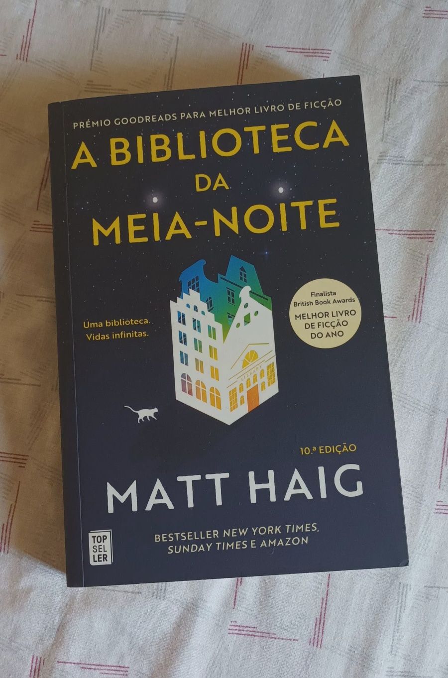 Livro "A biblioteca da meia-noite"