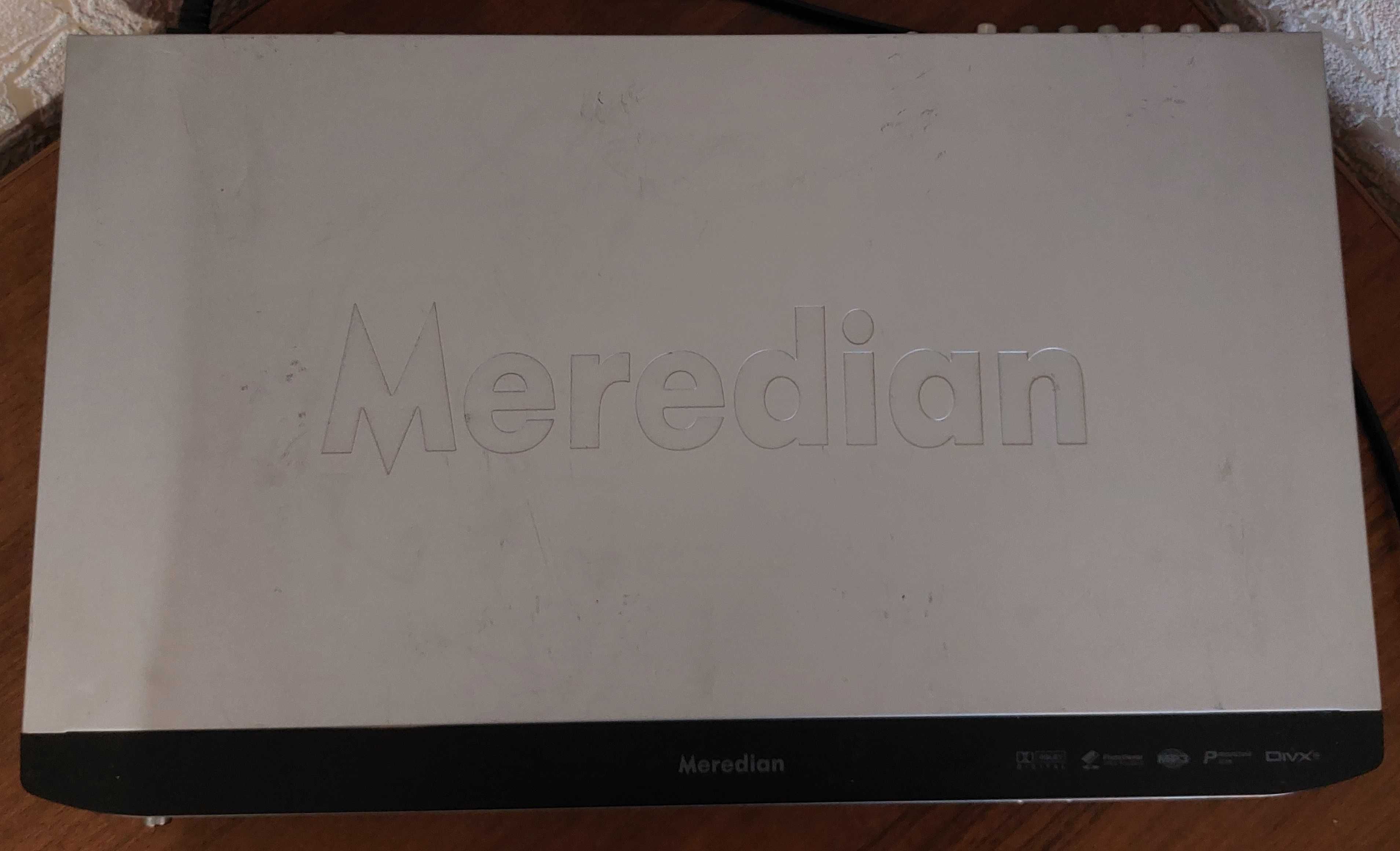 Продам DVD Meredian SDV-390