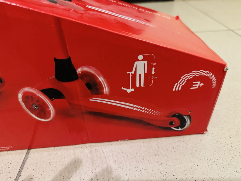 Самокат дитячий Mesuca Ferrari червоний унісекс